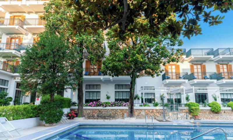 4 night stay in Sorrento for 2 with boat trip included