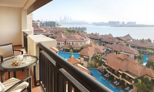 4 night stay for 2 people at the 5* Anantara, The Palm Dubai Resort