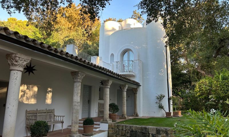 7 Night Stay in an 8 Bedroom Villa in Sotogrande, sleeps up to 16 people