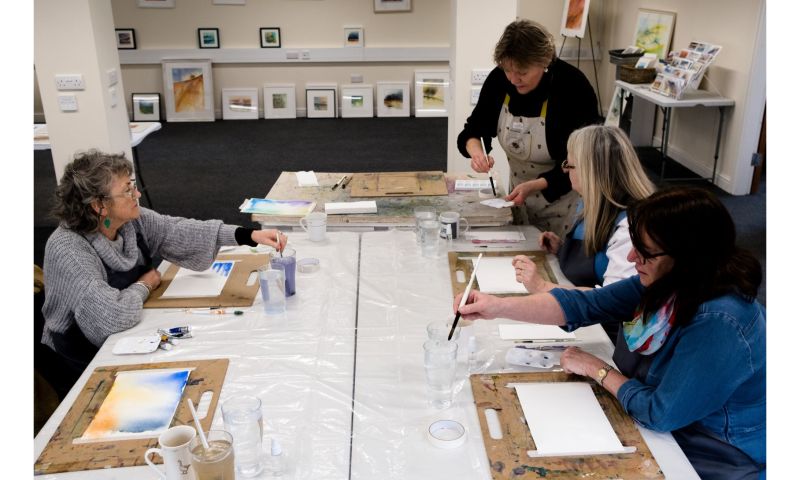 Relaxing watercolour workshop for two with Ione Harrison
