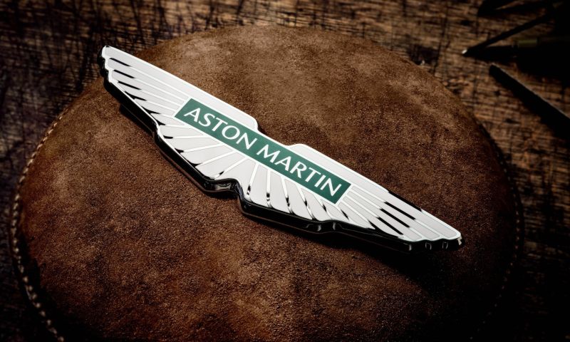 Aston Martin V8 Vantage Thrill Experience for 2