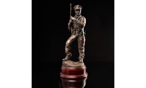 Paddy Mayne Statue