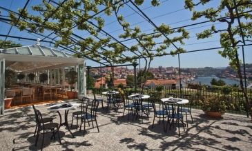 Luxury Lifestyle In Porto’s Historic City Centre For 2 People