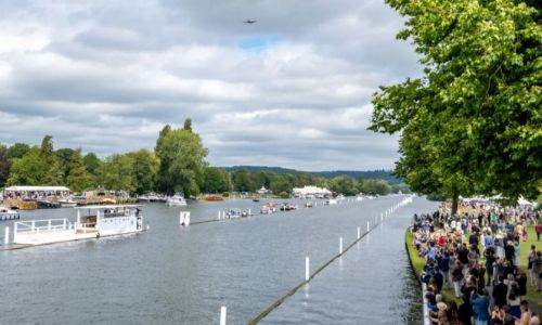 Lot 14 - Henley Experience with Olympic gold Medallist Mark Hunter MBE for Four