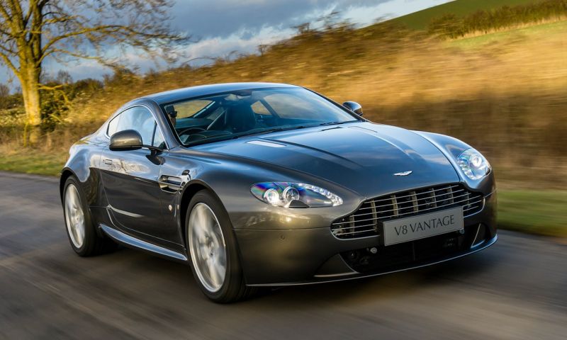 Aston Martin V8 Vantage Thrill Experience for 2
