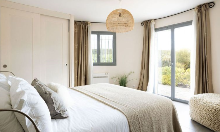 One week stay in luxury Villa Bohème, Mougins in Provence