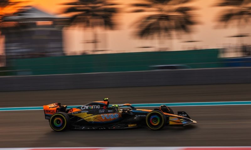 Abu Dhabi F1 2025 - VIP Superyacht Race Day Hospitality For 2 People - Sunday, 7 December 2025