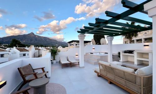 3 Bedroom Luxury Penthouse Duplex, Marbella, Spain for 6 people