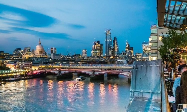8-Course Fine Dining at The Oxo Tower Restaurant for 2 people