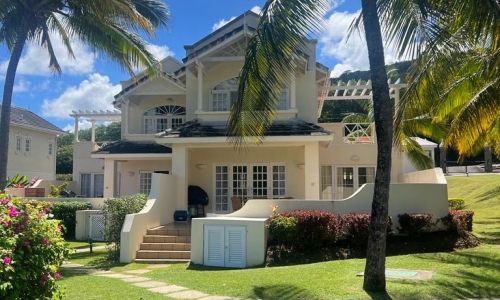 7 nights in private villa in St Lucia for 6 people