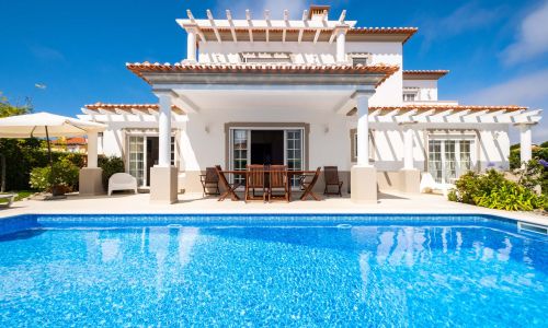 7-night stay in private villa in Praia D’el Rey, Portugal, upto 8 people
