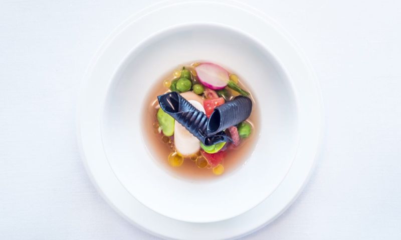 LUXURY 5* STAY FOR 2 AT SOUTH PLACE HOTEL PLUS MICHELIN-STARRED DINNER AT ANGLER