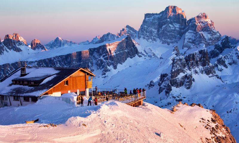 SKIING IN THE DOLOMITES FOR 7 NIGHTS FOR 4 PEOPLE