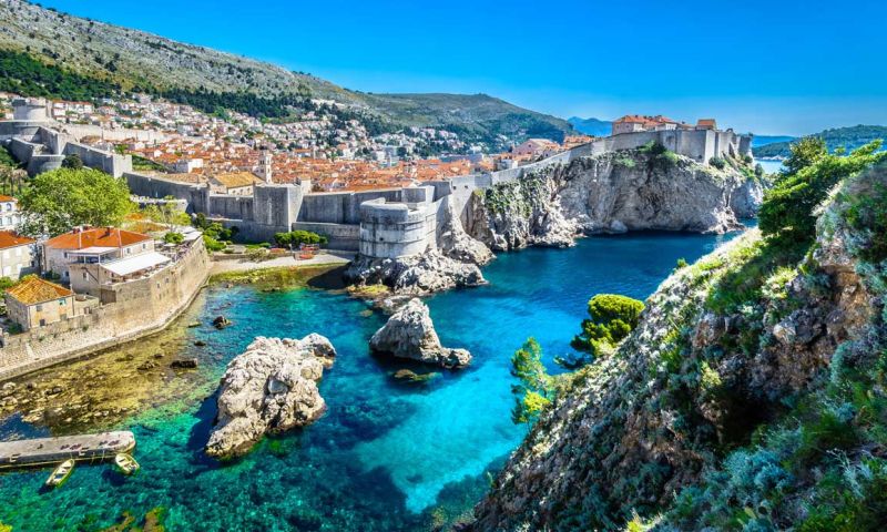 SPEND 7 NIGHTS IN A VILLA IN CROATIA FOR 8 PEOPLE