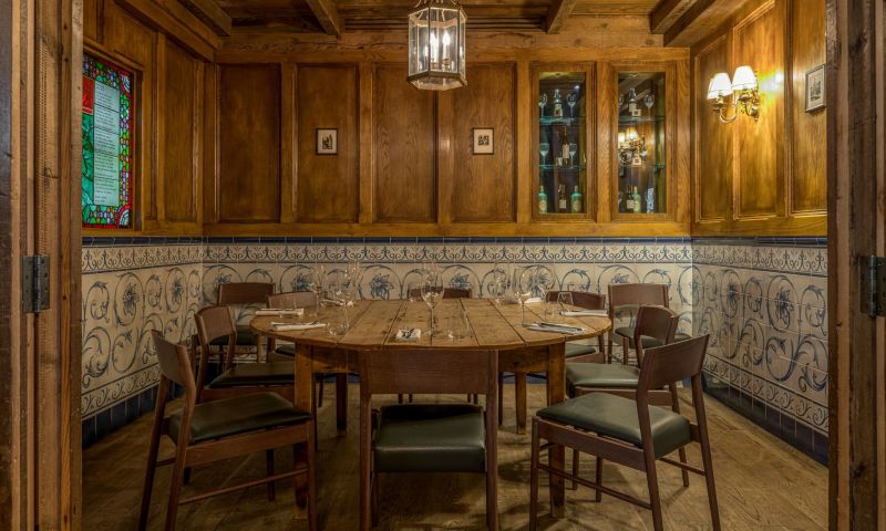 PRIVATE DINING FOR 10 AT PIZARRO BY JOSE PIZARRO, BERMONDSEY STREET LONDON