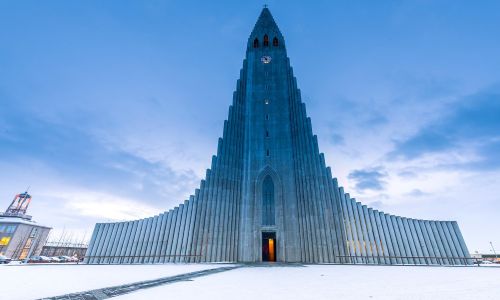 3 NIGHTS IN REYKJAVIK, ICELAND FOR 2 PEOPLE