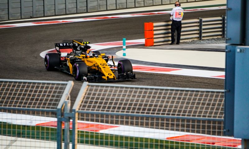 ABU DHABI GRAND PRIX WEEKEND HOSPITALITY FOR 2 PEOPLE