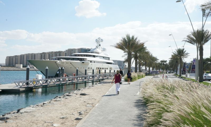 ABU DHABI GRAND PRIX WEEKEND HOSPITALITY FOR 2 PEOPLE