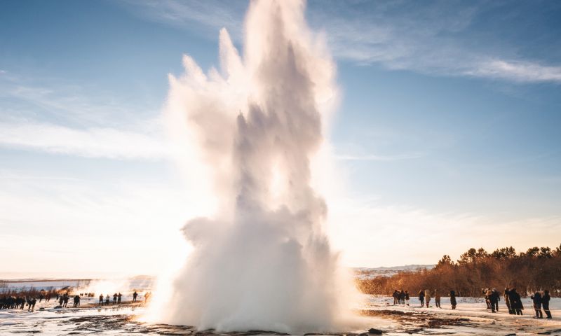 4 NIGHT ICELANDIC NORTHERN LIGHT ADVENTURE FOR 2 PEOPLE