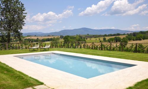 7 NIGHT PRIVATE VILLA STAY IN TUSCANY, ITALY FOR 8 PEOPLE