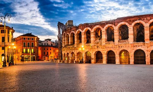 4 NIGHT STAY AS ROMEO & JULIET IN VERONA & VENICE, ITALY FOR 2 PEOPLE