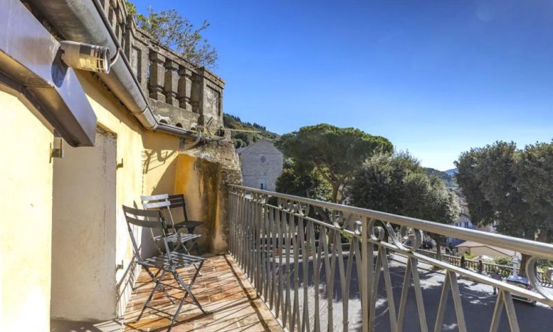 A 3 or 4 night Tuscan getaway for 4 people