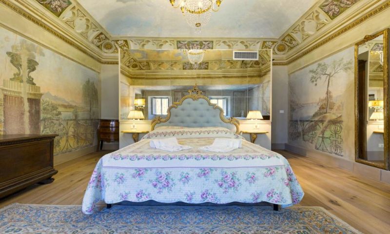 A 3 or 4 night Tuscan getaway for 4 people