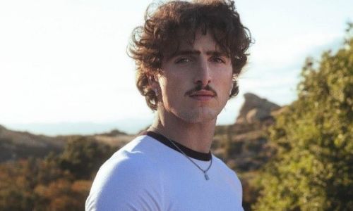 Coop Live - 2 tickets to Benson Boone at Bentley Record Room - full hospitality and VIP parking