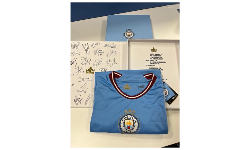 the ultimate Signed Manchester City keepsakes