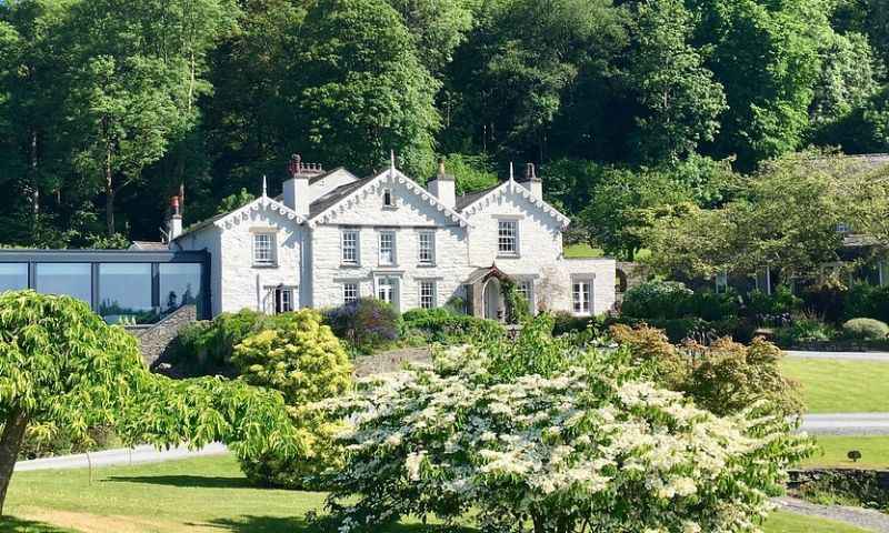 Return Helicopter ride to The Samling Hotel including lunch including lunch for 4