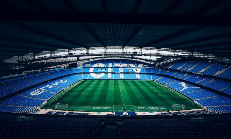 MCFC vs Bournemouth Chairman’s Lounge VIP Table for 5 with Dennis Tueart