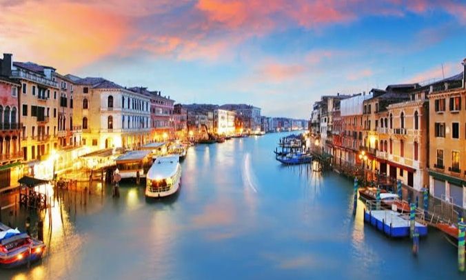 2 Night Venice Break For 2 With Tickets To The Opera