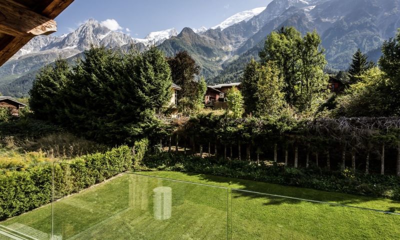 7 nights in a 6 bedroom chalet, Chamonix