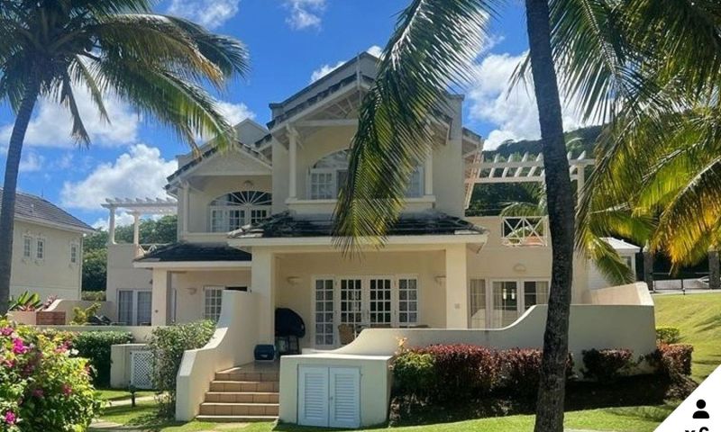 7 nights in a private villa in St Lucia for 6 people