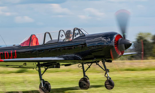 Flight in a Yak 52 from London Oxford Airport
