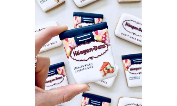 Win 6-month cookie box subscription - Perfect gift for birthdays, Christmas, or treat yourself!