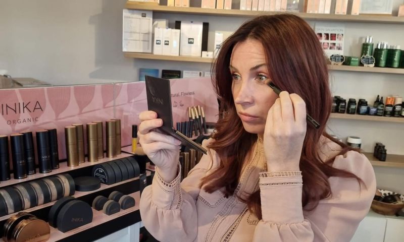 1:1 make up lesson with Jacqui at Bio Wellness