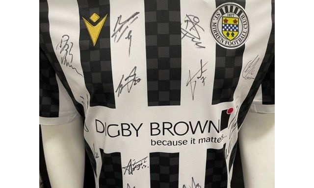 Signed St Mirren home Jersey & 2 half season books
