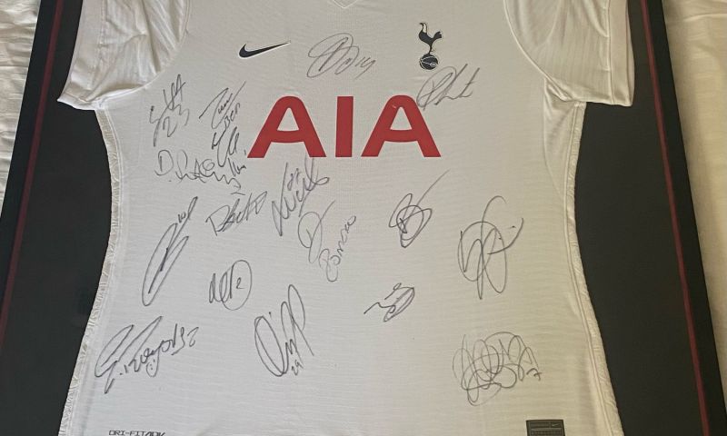 Tottenham Hotspur 21-22 signed shirt (framed)