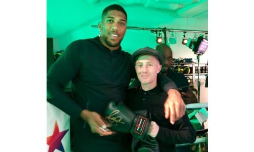 Anthony Joshua boxing glove signed