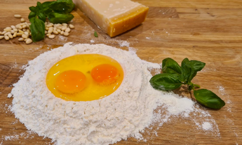 Hartley’s Cookery School – Half Day Cookery Course for 1 Person