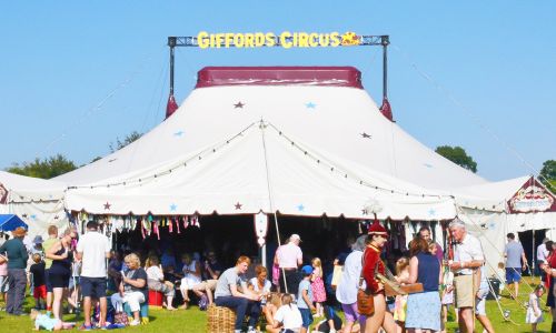 6x tickets to Gifford Circus plus a Circus tour at Fennels Farm