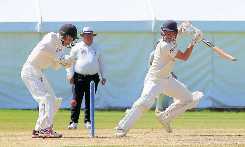 2x 1hr 1-2-1 cricket coaching sessions with Will Naish