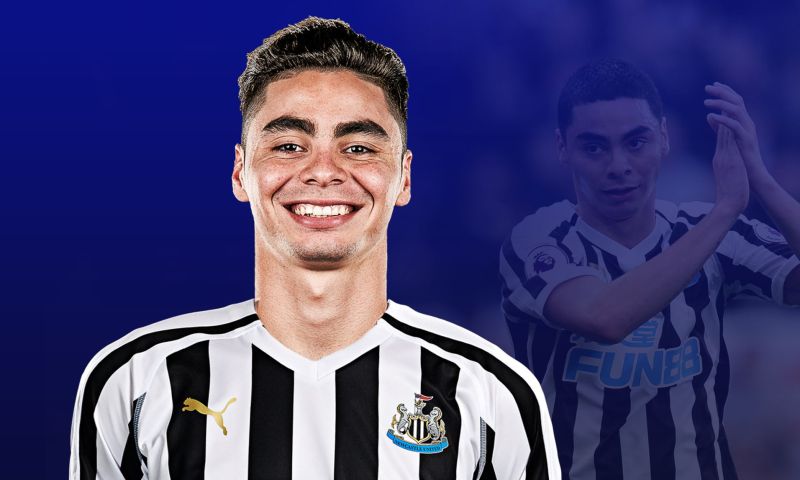 Miguel Almiron Signed Newcastle Shirt