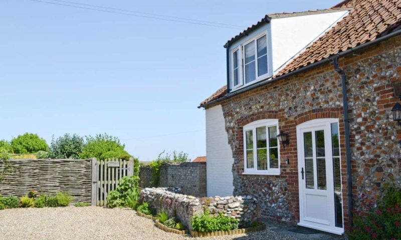 3 Night Stay At Clipper Cottage In Wells-next-the-Sea, Norfolk, 23/02/24 - 26/02/24 (Sleeps 4)