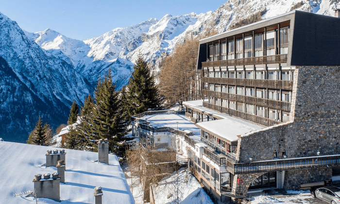 Group Ski Package for 10 for 3 Nights on Half Board at Hotel Ibiza, Les Deux Alpes