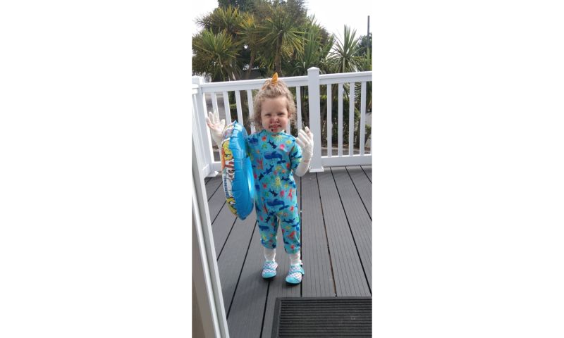BUY NOW - A WEEK IN A HOLIDAY HOME FOR A FAMILY WITH EB