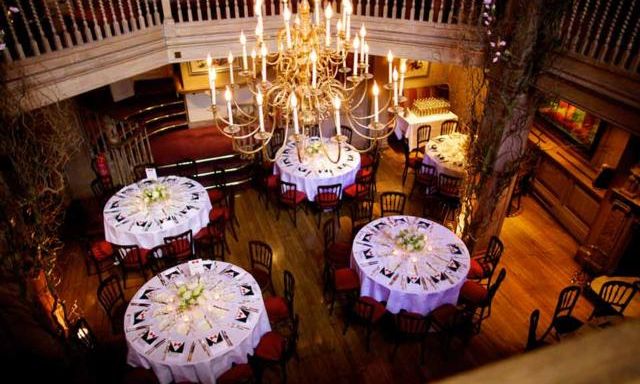 Dinner for two at Mosimann's with Champagne on Arrival