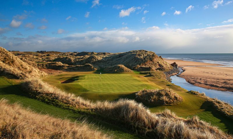 Stay & Play Golf Break for 4 people at Trump International, Scotland