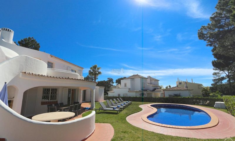 7 Night Stay at Villa Girassol in the Algarve, Portugal